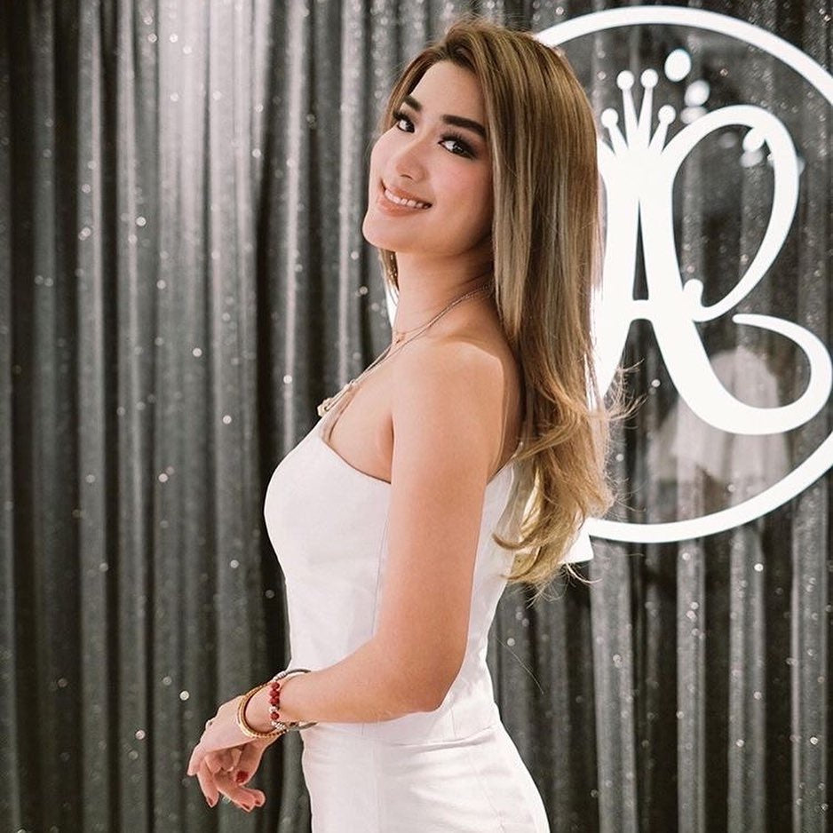 Janeena Anastasia Set