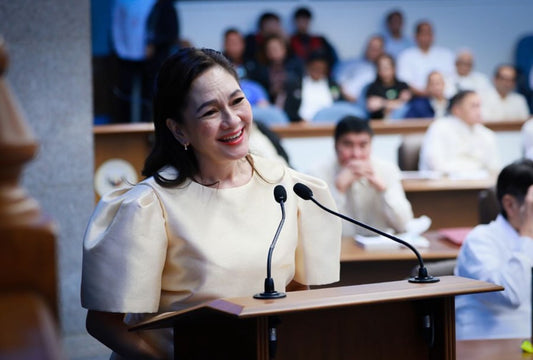 The Risa Reversible Top