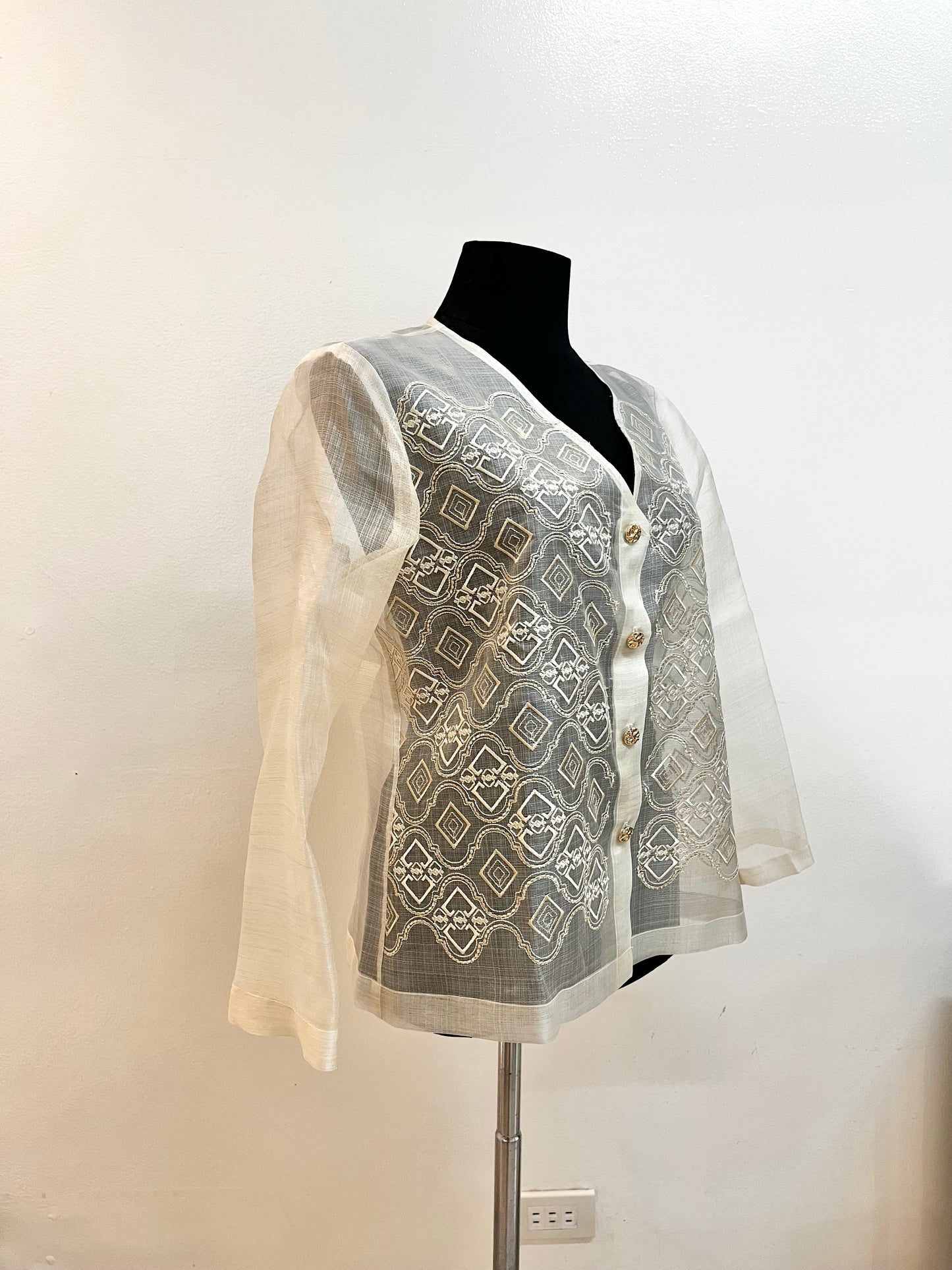 Lady Barong Hand Embroidered