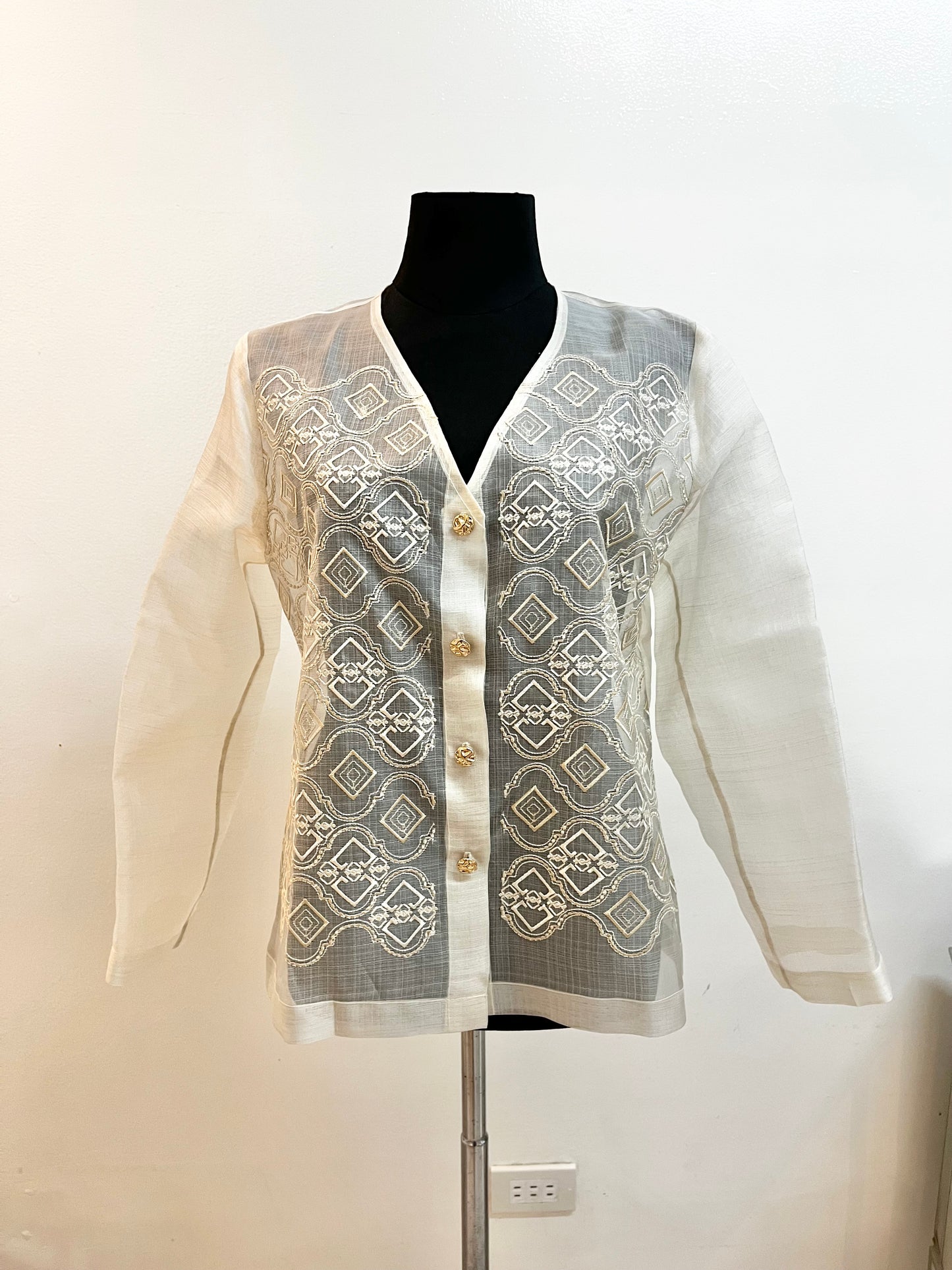 Lady Barong Hand Embroidered